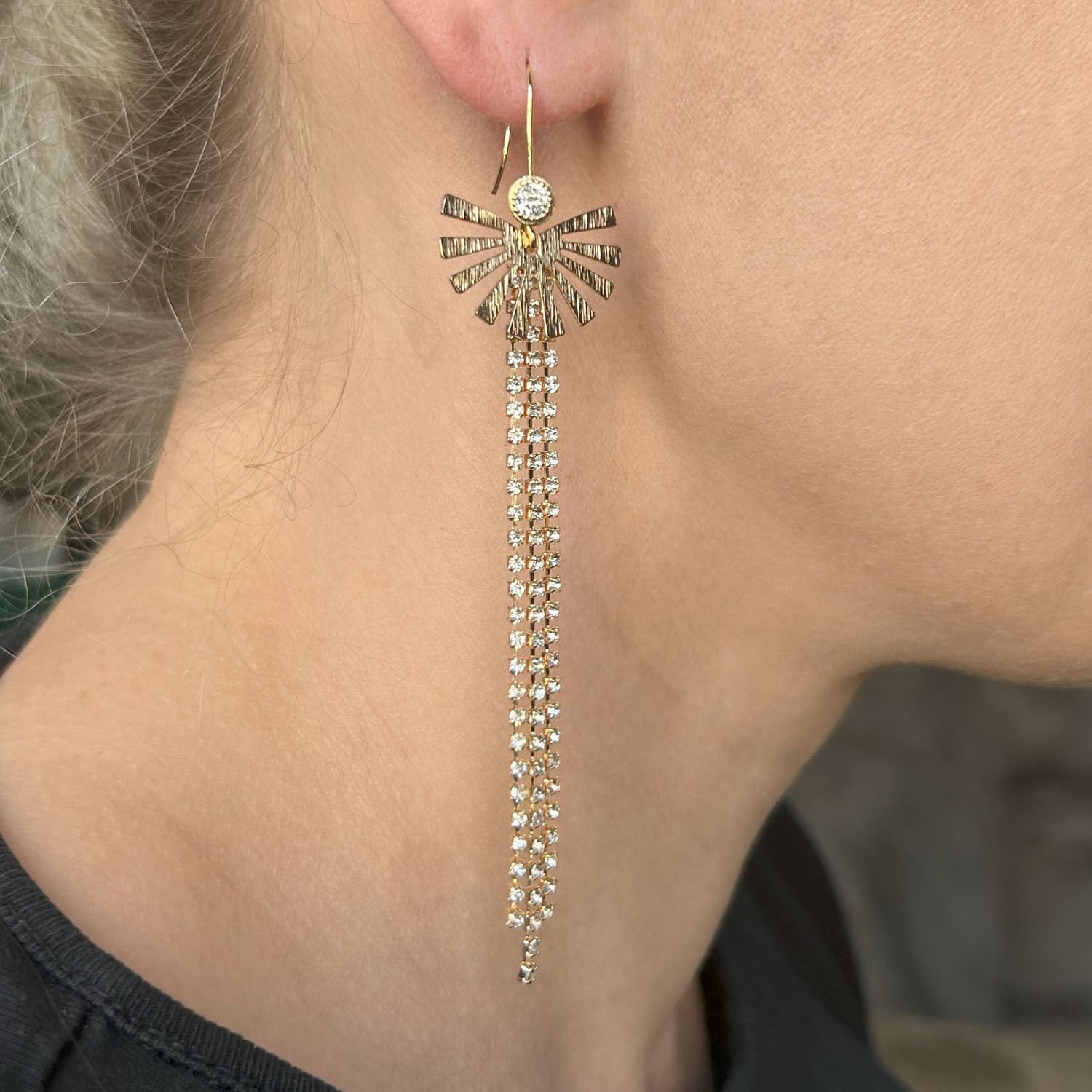 Yarım Güneş Taşlı Küpe