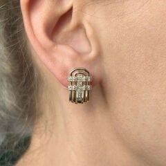 Serenay Taşlı Küpe