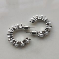 İnci Işıltılı Üçlü Gümüş Tonlu Küpe Seti