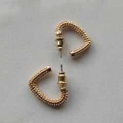 Dokulu Altın Tonlu Üçlü Küpe Seti