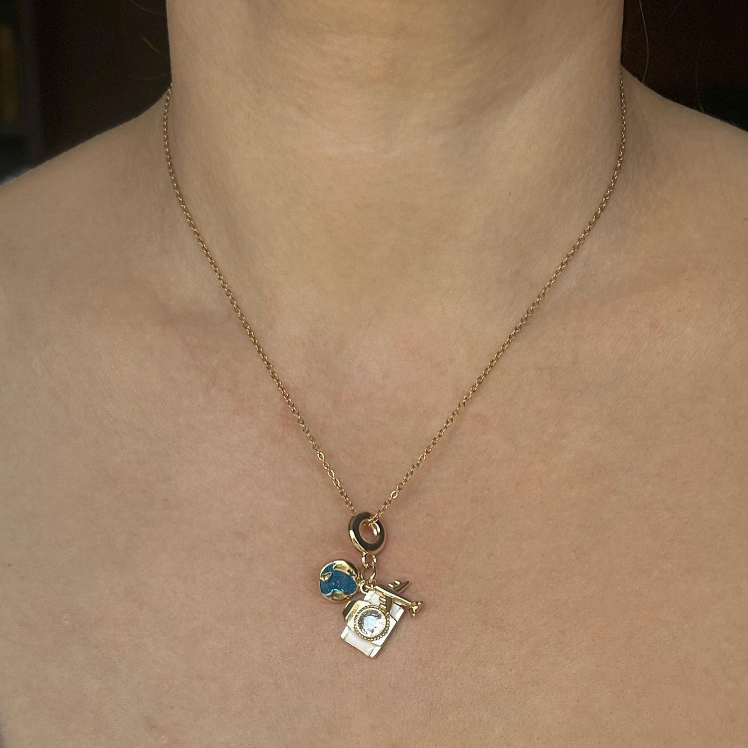 Seyahat Charmlı Kolye