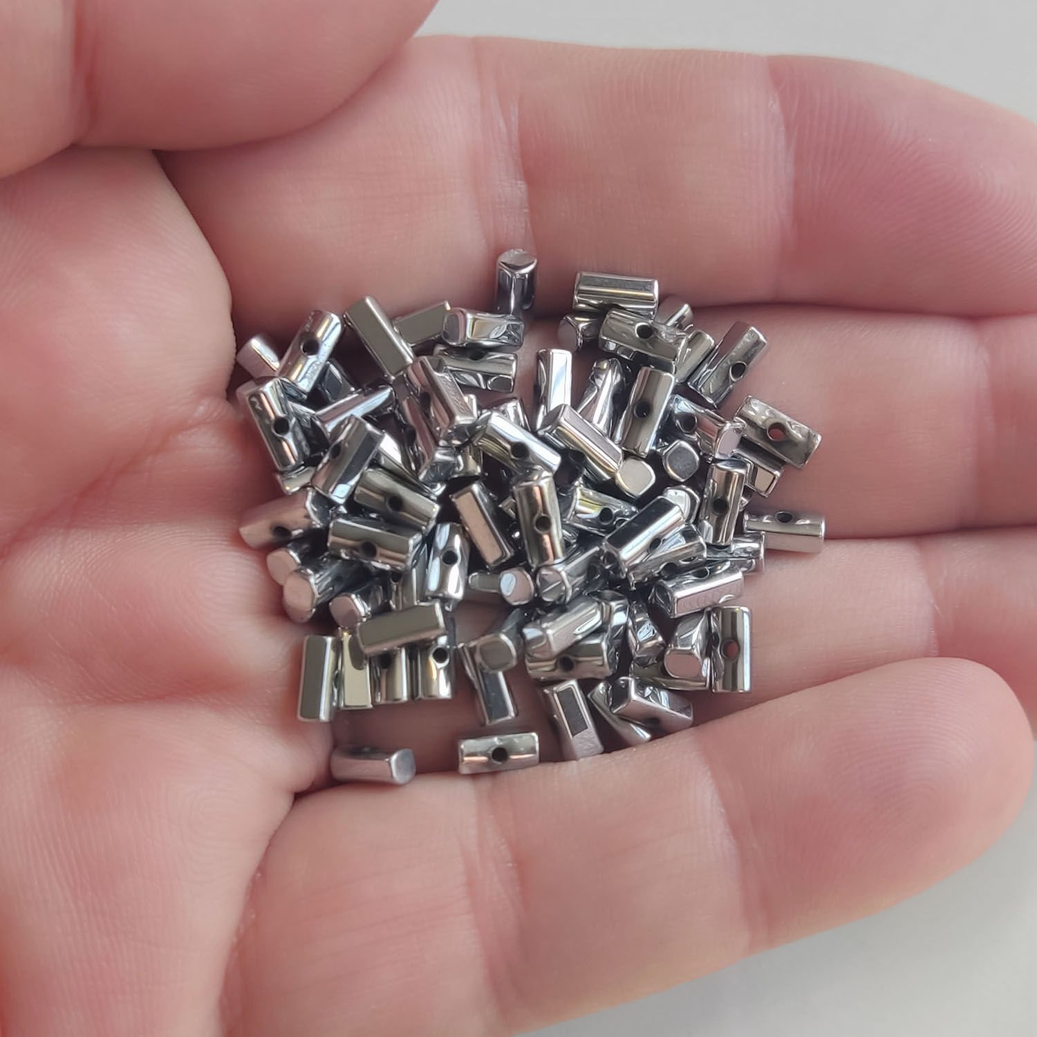 2x6 mm Ok Hematit  MOR