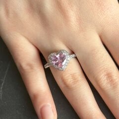 Pembe Taşlı Kalp Yüzük