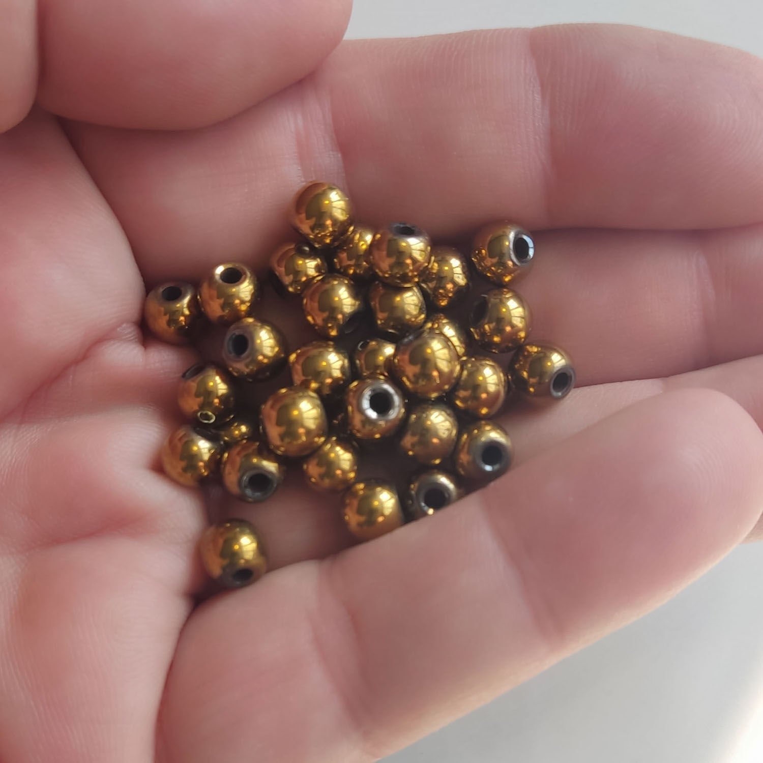 6 mm Hematit Taşı Boncuk Altın Rengi