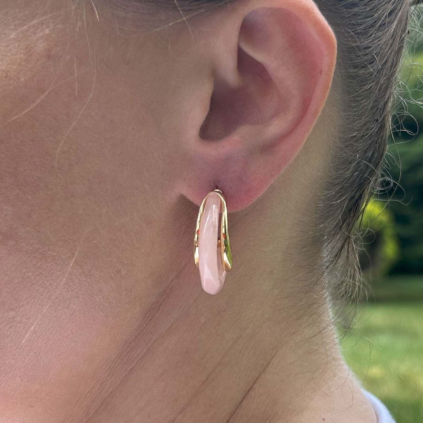 Pembe Yarım Ay Küpe