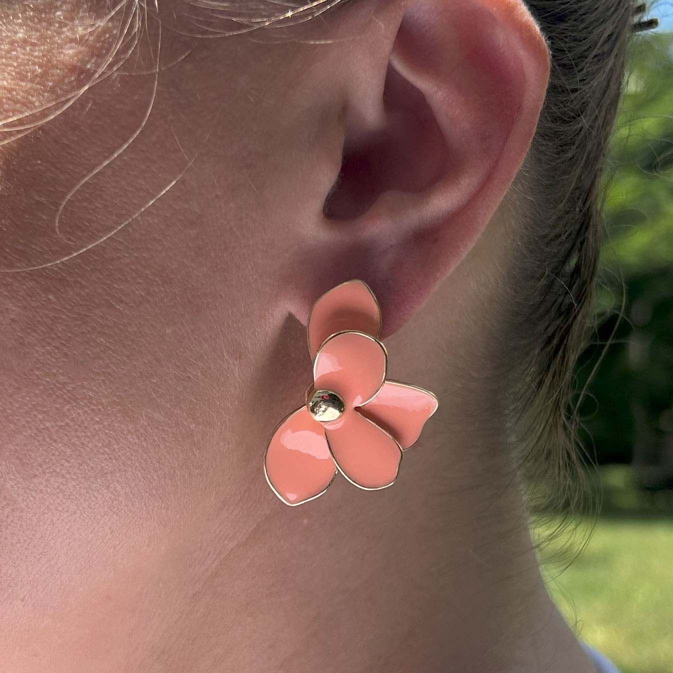 Somon Yarım Çiçek Küpe