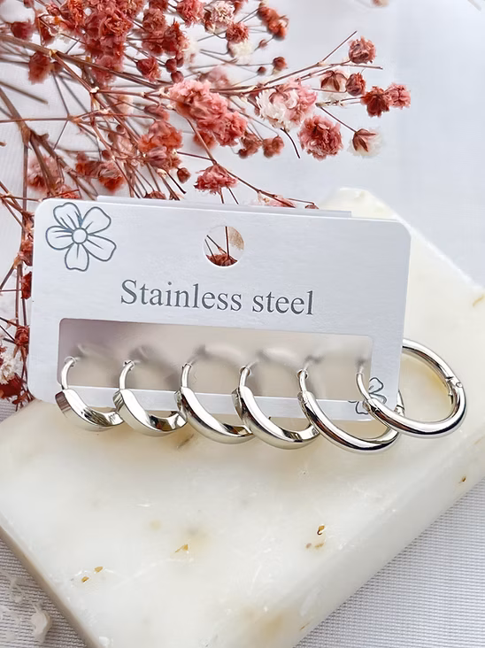 Altılı Gümüş Kaplama Küpe